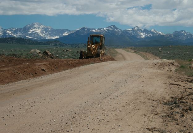 Road Construction. Photo by Dawn Ballou, Pinedale Online.