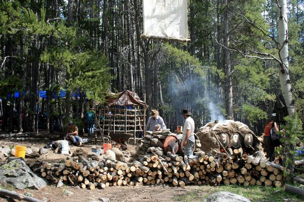 Lovin Ovens. Photo by Dawn Ballou, Pinedale Online.