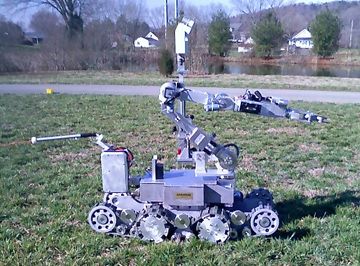 Bomb Disposal Robot. Photo by .