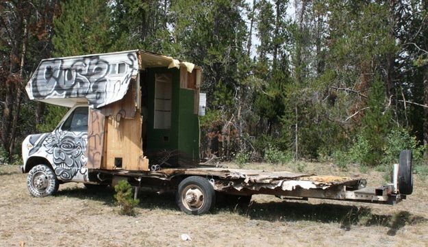 Hippy truck. Photo by Dawn Ballou, Pinedale Online.