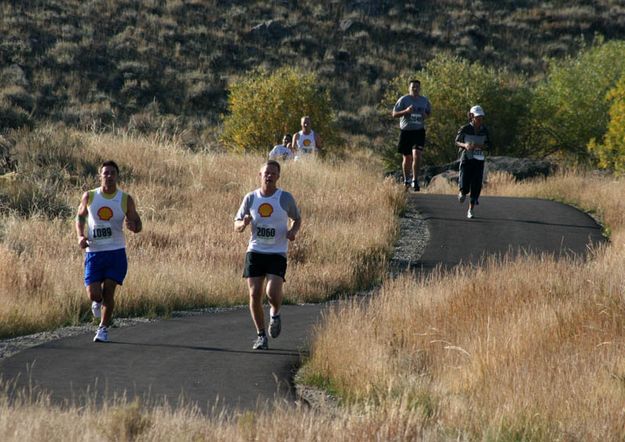 Shell Runners. Photo by Dawn Ballou, Pinedale Online.