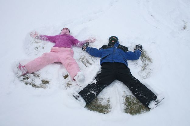 Snow Angels. Photo by Pam McCulloch, Pinedale Online.