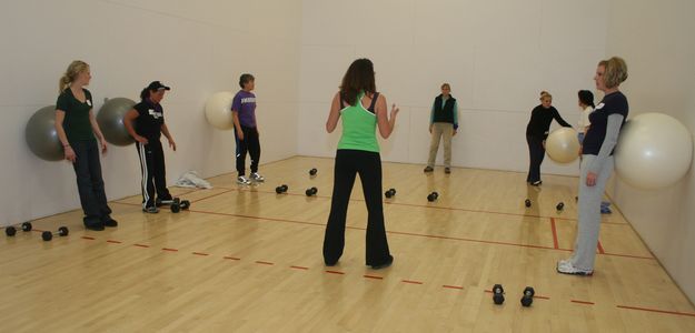 Circuit Training. Photo by Pam McCulloch, Pinedale Online.