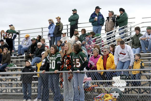 Pinedale Fans. Photo by Jonathan Van Dyke, Pinedale Roundup.