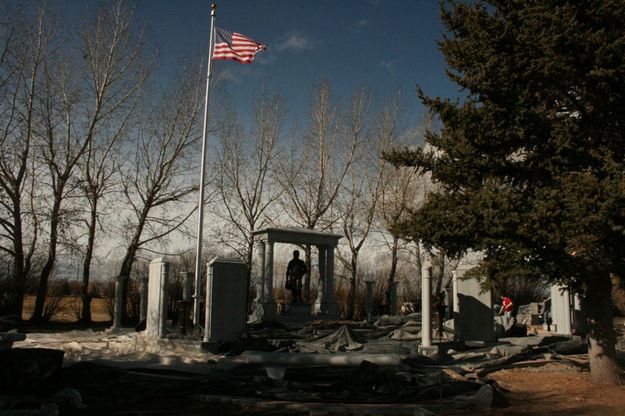 Veterans Memorial. Photo by Dawn Ballou, Pinedale Online.