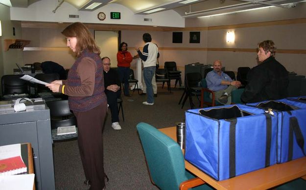 Waiting for the tally. Photo by Dawn Ballou, Pinedale Online.