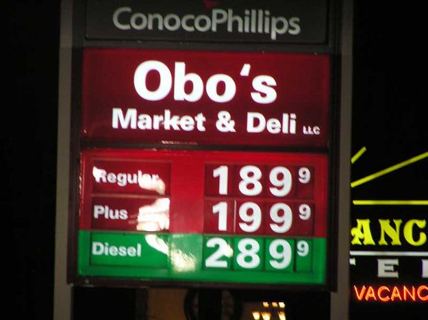 Fuel Prices Nov 24. Photo by David Rule.