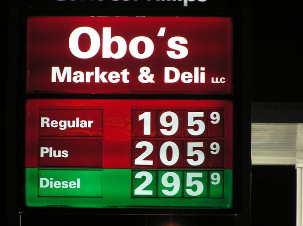 Obos fuel prices. Photo by Bob Rule, KPIN 101.1 FM.