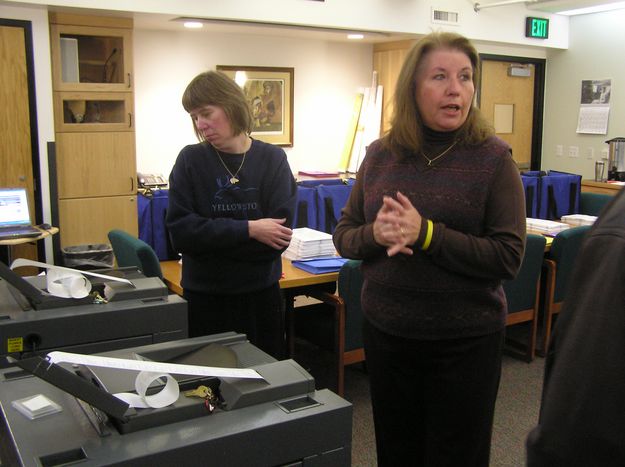 Tracy and Mary. Photo by Bob Rule, KPIN 101.1 FM.