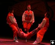 Human Jump Rope. Photo by Pam McCulloch, Pinedale Online.