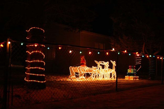 Holiday Fence. Photo by Dawn Ballou, Pinedale Online.