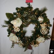 Millie's Wreath. Photo by Dawn Ballou, Pinedale Online.