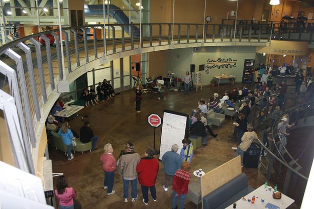 Packed Lobby. Photo by Pam McCulloch, Pinedale Online.