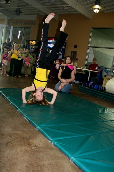 Gymnastics. Photo by Pam McCulloch, Pinedale Online.