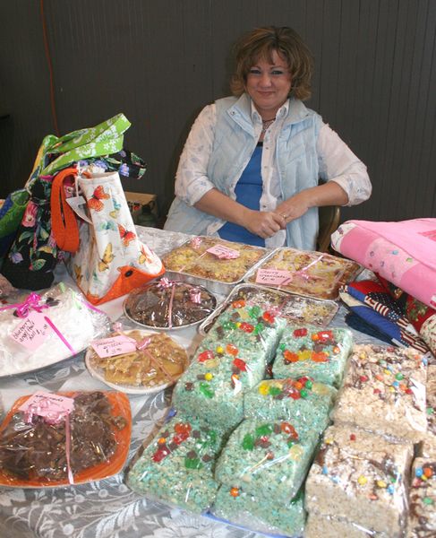 Lots of Goodies. Photo by Pam McCulloch, Pinedale Online.