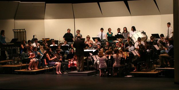 6th, 7th & 8th Grade Bands. Photo by Pam McCulloch, Pinedale Online.