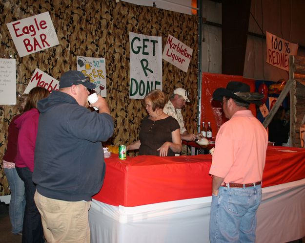 Liquid Refreshments. Photo by Dawn Ballou, Pinedale Online.