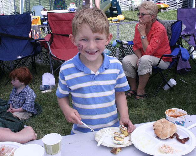 Kids had fun too. Photo by Trey Wilkinson, Sublette Examiner.