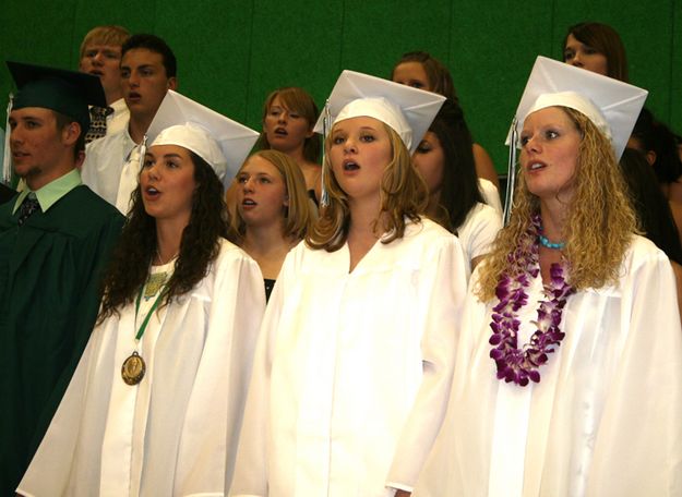 Pinedale High School Choir. Photo by Pam McCulloch, Pinedale Online.
