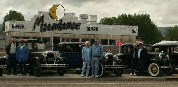 Cars and owners. Photo by Dawn Ballou, Pinedale Online.