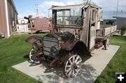 Old Mail Truck. Photo by Dawn Ballou, Pinedale Online.