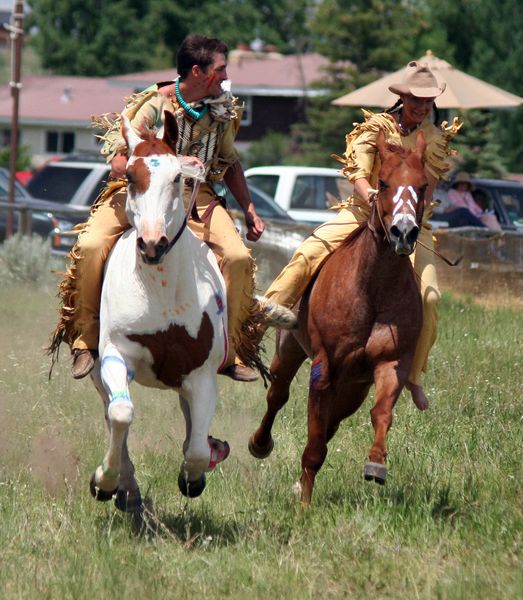 Horse Race. Photo by Clint Gilchrist, Pinedale Online.