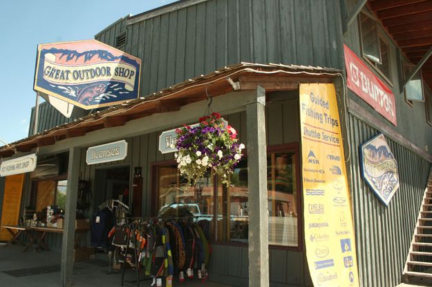 Great Outdoor Shop. Photo by Dawn Ballou, Pinedale Online.