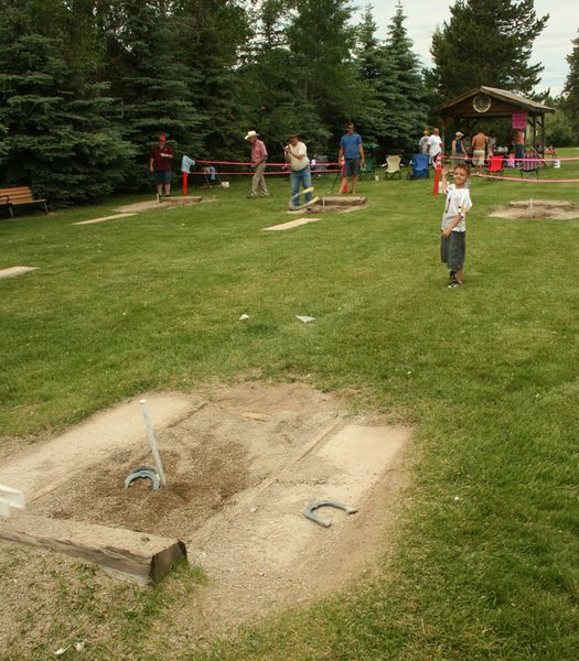 Horseshoes. Photo by Dawn Ballou, Pinedale Online.