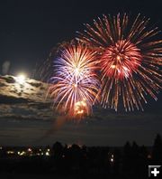 Fireworks on the Fourth. Photo by Derek Farr, Sublette Examiner.