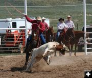 Team Roping. Photo by Clint Gilchrist, Pinedale Online.