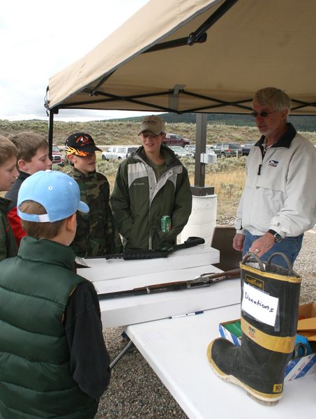 Rifle Raffle. Photo by Pam McCulloch, Pinedale Online.