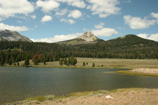 Soda Lake. Photo by Dawn Ballou, Pinedale Online.