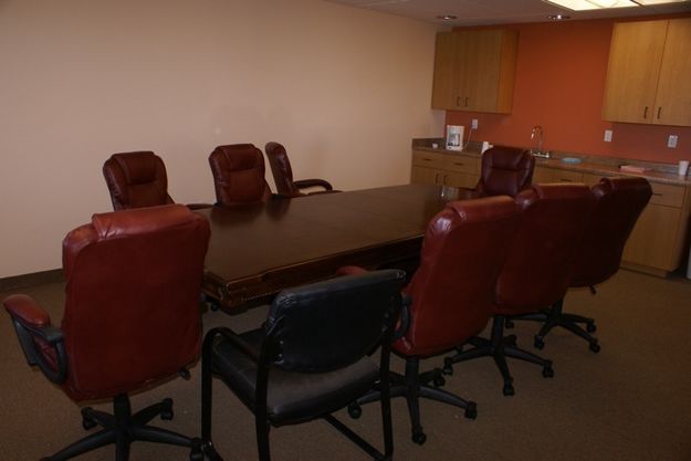 More meeting room. Photo by Cat Urbigkit, Pinedale Online.