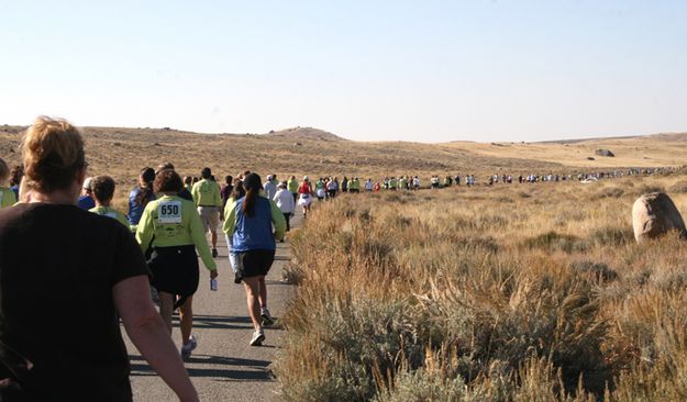 Runners. Photo by Pam McCulloch, Pinedale Online.