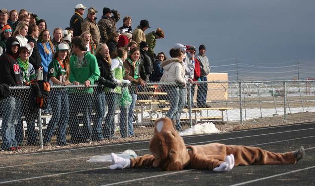 Oh the agony. Photo by Dawn Ballou, Pinedale Online.