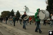 Marching on. Photo by Dawn Ballou, Pinedale Online.