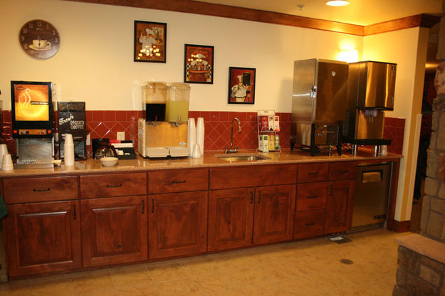 Coffee Bar. Photo by Dawn Ballou, Pinedale Online.