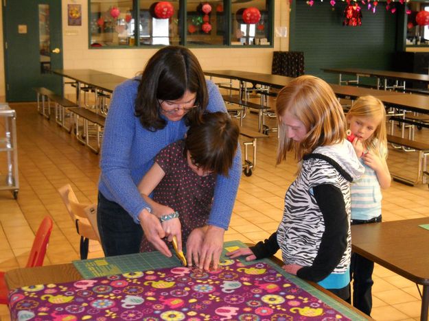 Quilt Cutting. Photo by Pinedale Afterschool Program.