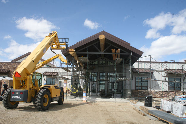 Main Entrance. Photo by Pam McCulloch, Pinedale Online.