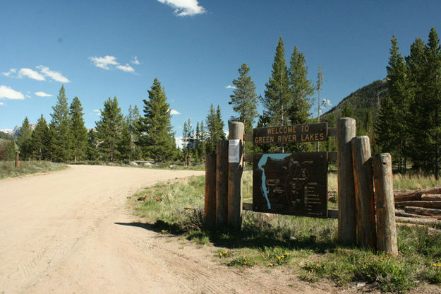 Green River Lakes Campground. Photo by Dawn Ballou, Pinedale Online.