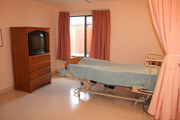 Medical Wing Room. Photo by Dawn Ballou, Pinedale Online.