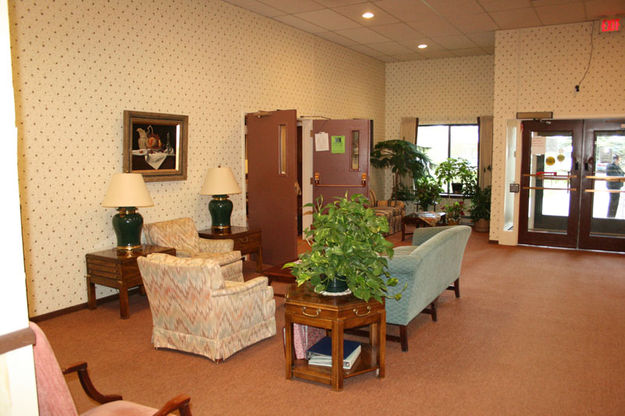Lobby area. Photo by Dawn Ballou, Pinedale Online.