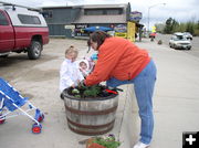 Doris and her helpers. Photo by Sage and Snow Garden Club.