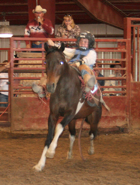 Donnie Proffit - Bareback. Photo by Dawn Ballou, Pinedale Online.