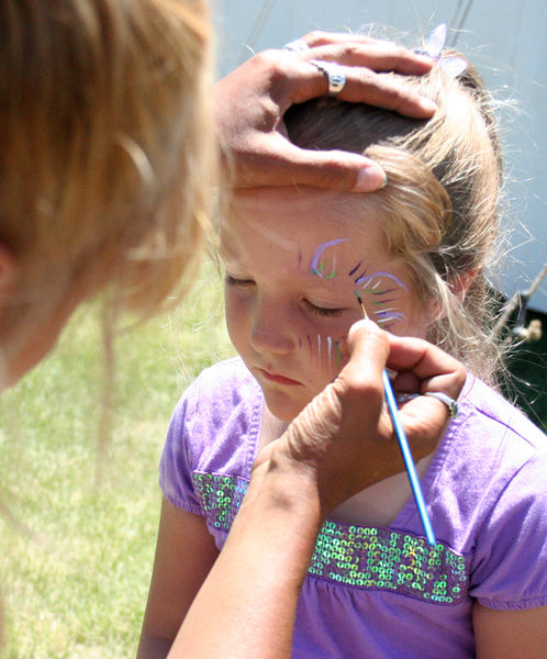 Face Painting. Photo by Pam McCulloch, Pinedale Online.