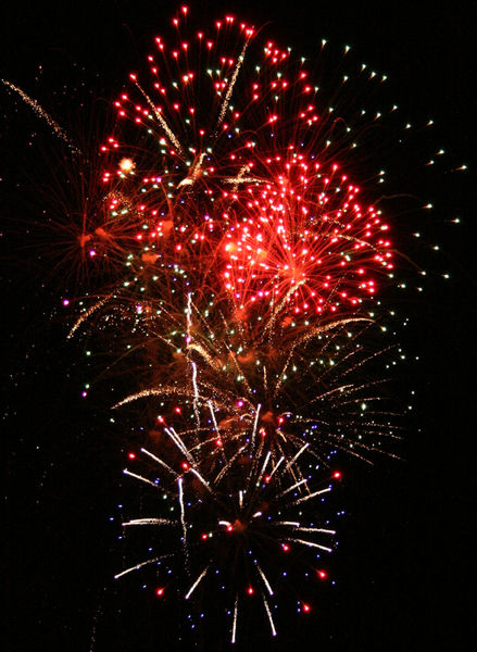 Fireworks Color. Photo by Dawn Ballou, Pinedale Online.