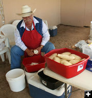 Cutting potatoes. Photo by Dawn Ballou, Pinedale Online.