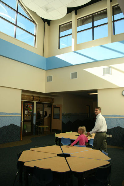 Common area. Photo by Dawn Ballou, Pinedale Online.