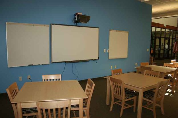 Library Smart Board. Photo by Dawn Ballou, Pinedale Online.