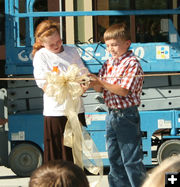 Ribbon Cutting. Photo by Dawn Ballou, Pinedale Online.